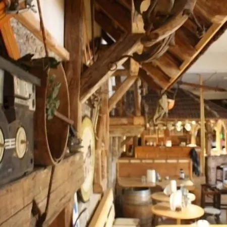 Fichtelberghütte Pensión 3*